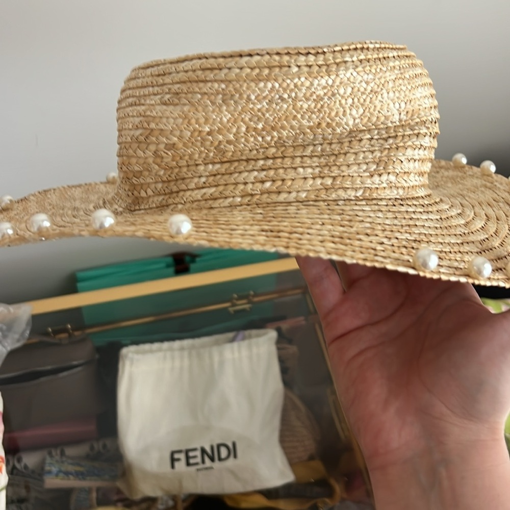 Straw hat - Picture 2 of 4